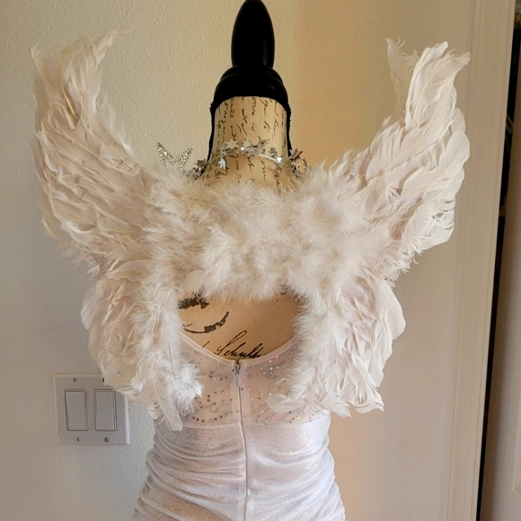 Angel costume - Picture 3 of 3